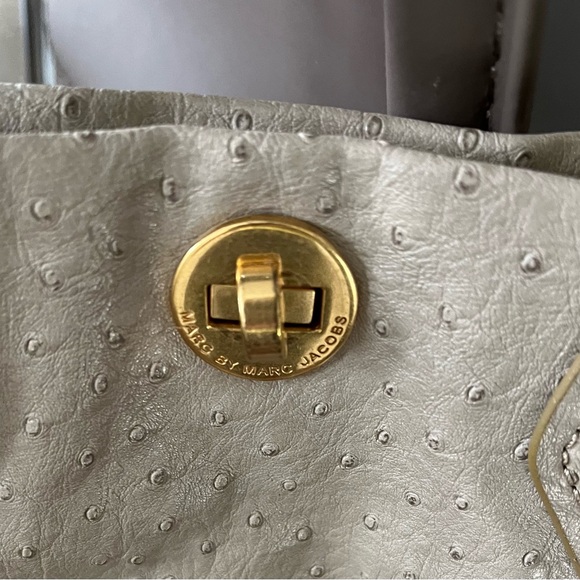 Marc by Marc Jacobs ostrich-embossed leather bag. PERFECT condition. - Picture 5 of 15